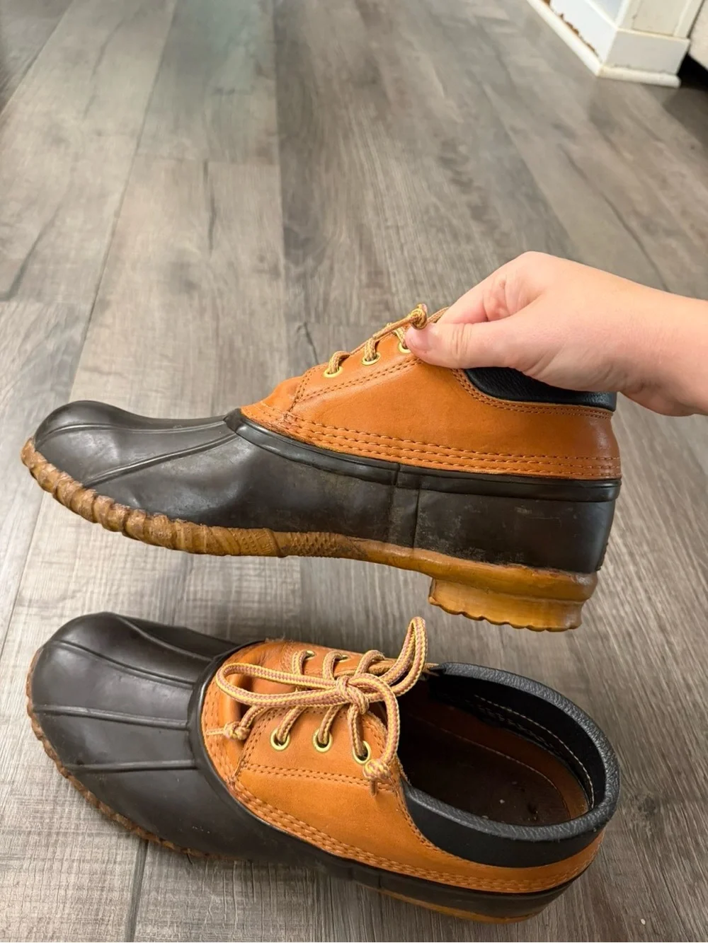 Cabela’s Men’s Size 11 Steel Shank Leather Rubber Duck Boots Brown Black